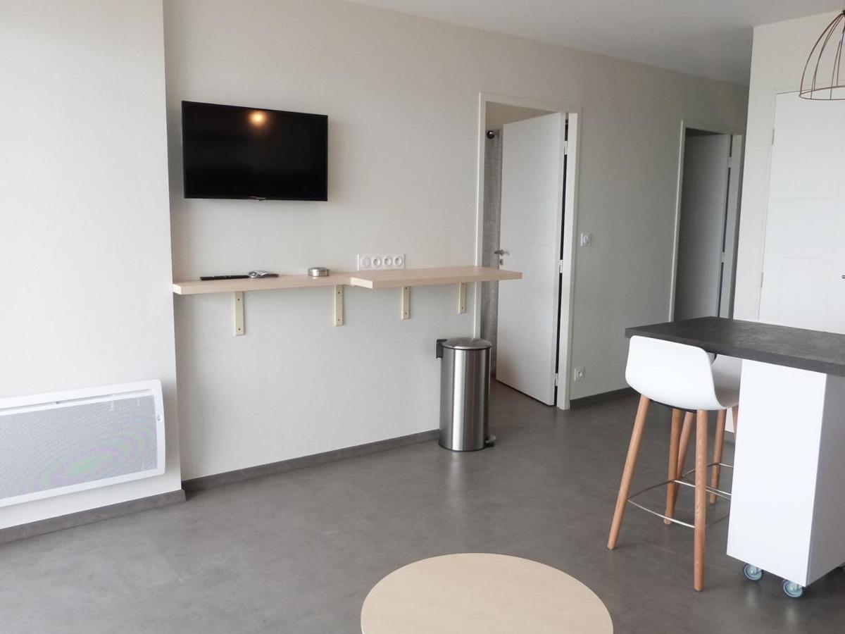 Appartement Plage, Piscine, Balcon, Animaux, Parking - Fr-1-194-201 La Tranche-sur-Mer Exteriör bild